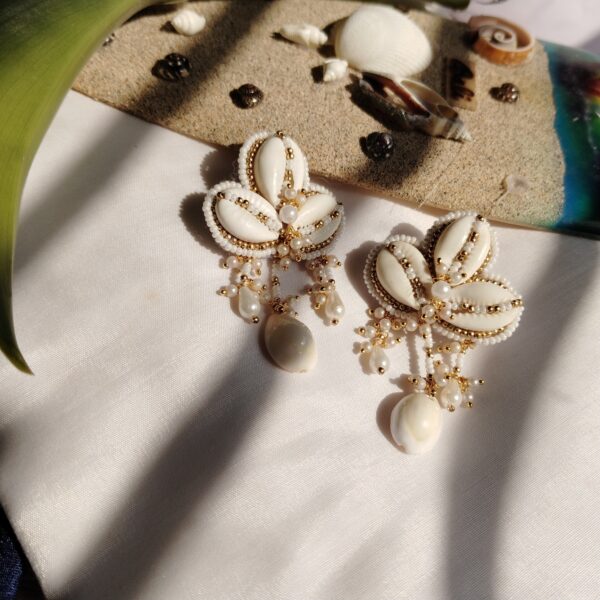 Shankhika Seashells Earrings - Image 6